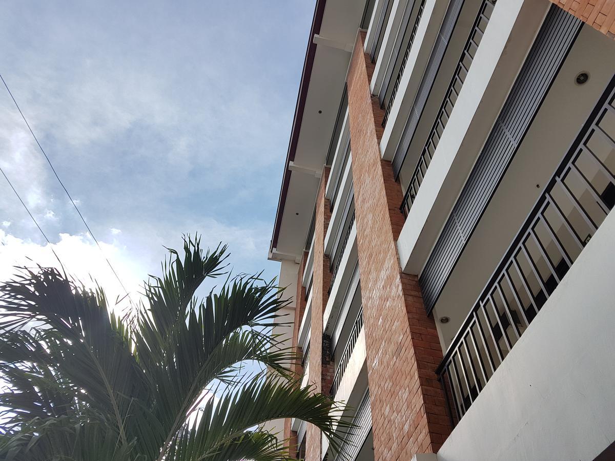 Strawberry Residences 宿务 外观 照片